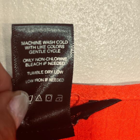 Ali Miles Tunic Red Gauze Black Button Asymmetrical Shark Bite Hem Artsy Boho 1X - Picture 7 of 7